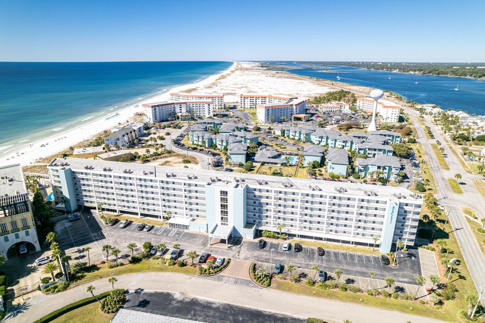 Seacrest 610 Is A 2 Bedroom Gulfside On Okaloosa Island Condo Fort Walton Beach Exterior photo